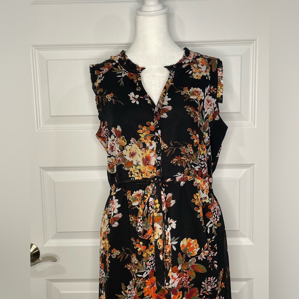 A New Day Floral Black Midi Dress with Pleated Hem Size Medium